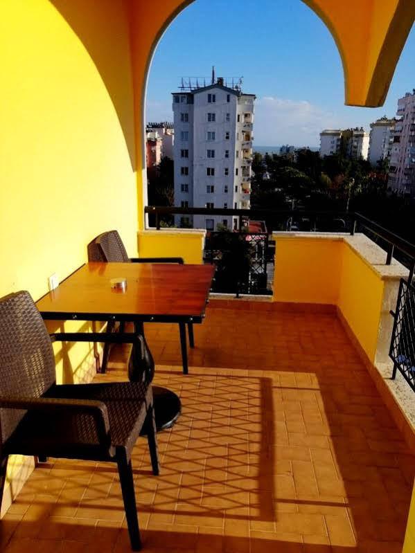 אנטליה Voswos Garage Coffee Hotel מראה חיצוני תמונה