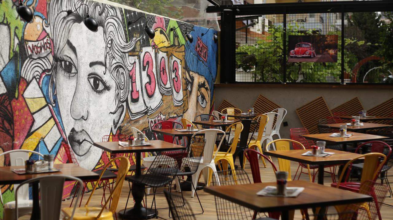 אנטליה Voswos Garage Coffee Hotel מראה חיצוני תמונה