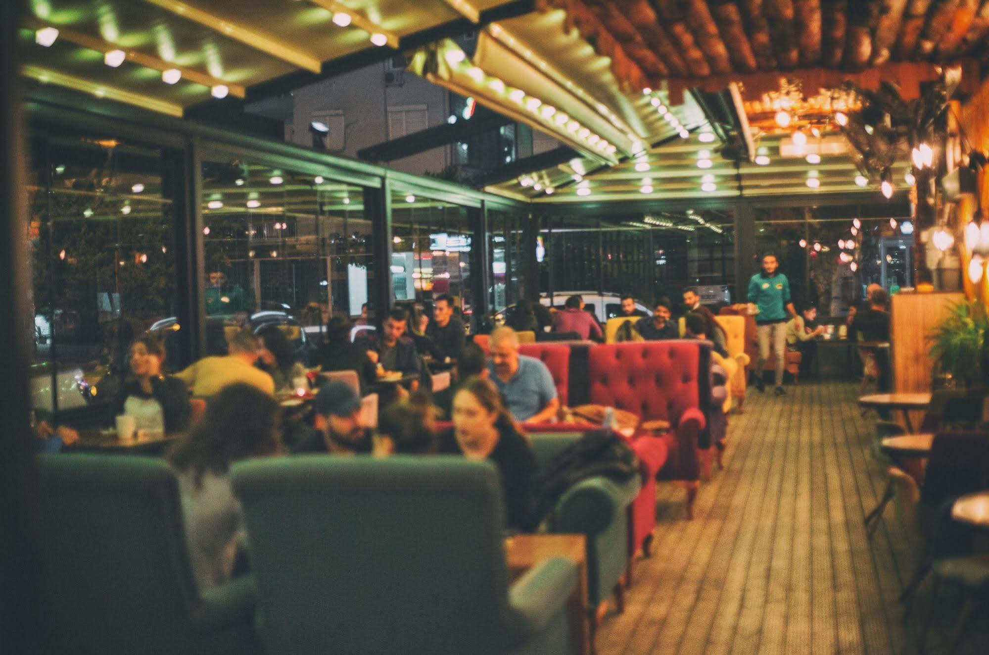 אנטליה Voswos Garage Coffee Hotel מראה חיצוני תמונה
